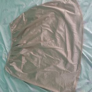Tan skirt slip